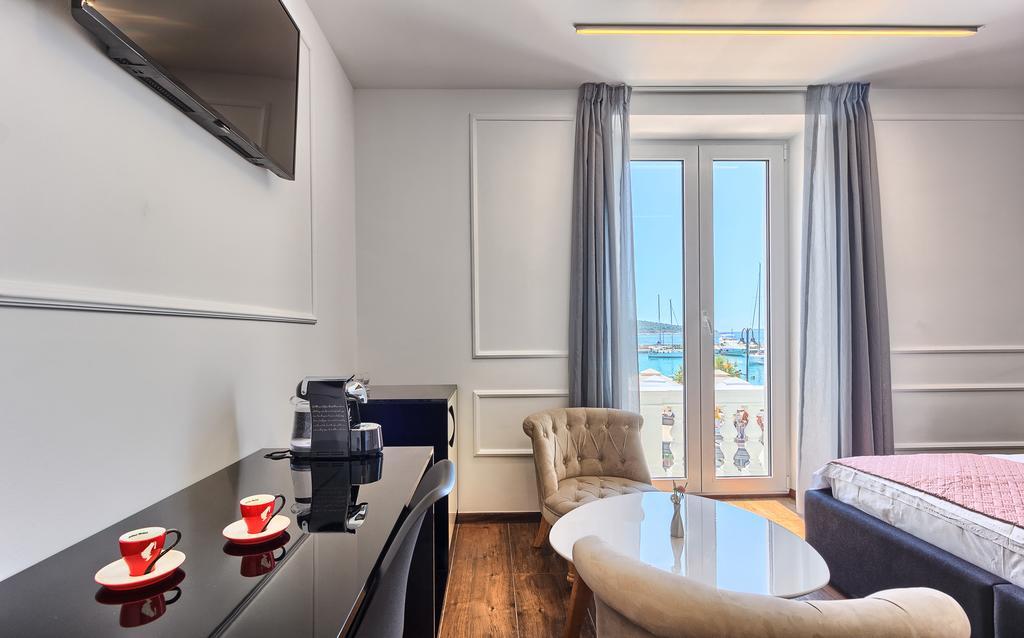 Mincheta - Luxury Rooms Primošten Extérieur photo